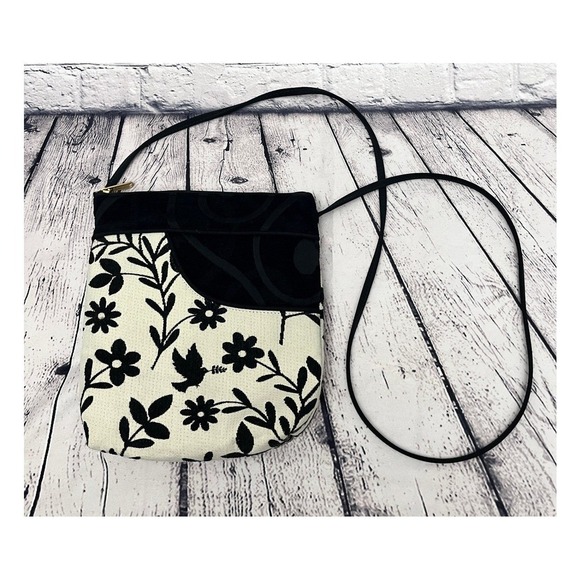 Danny K Floral Crossbody Hummingbird Bag Small Purse Black and White Tapestry - Picture 1 of 8